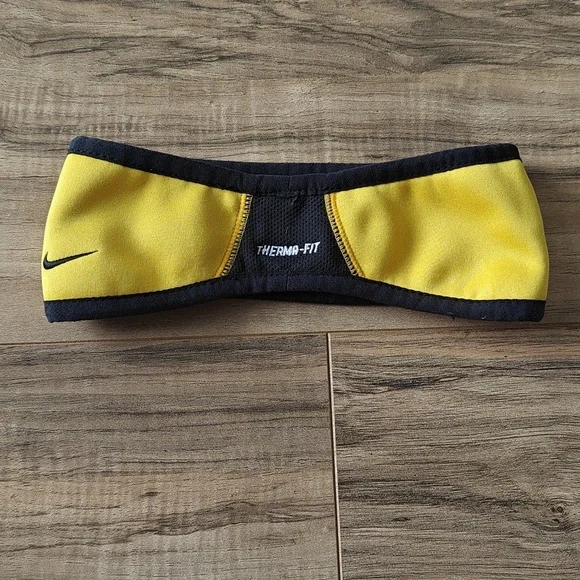 EUC Reversible Livestrong Ear Warmer - Picture 4 of 4